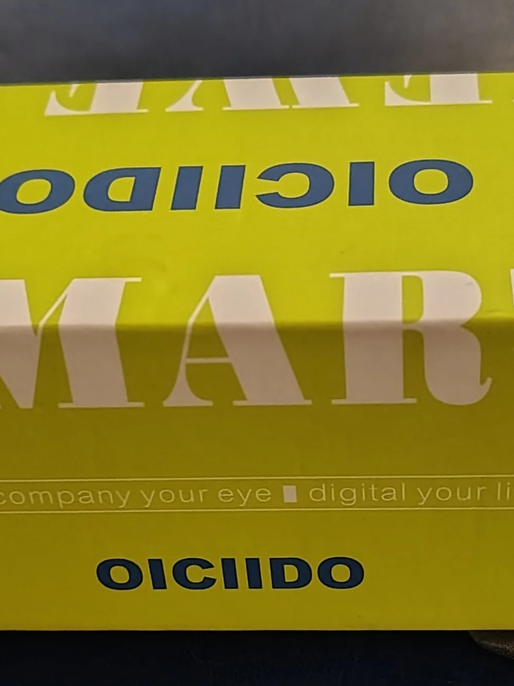 Black and Clear Frame Smart Glasses